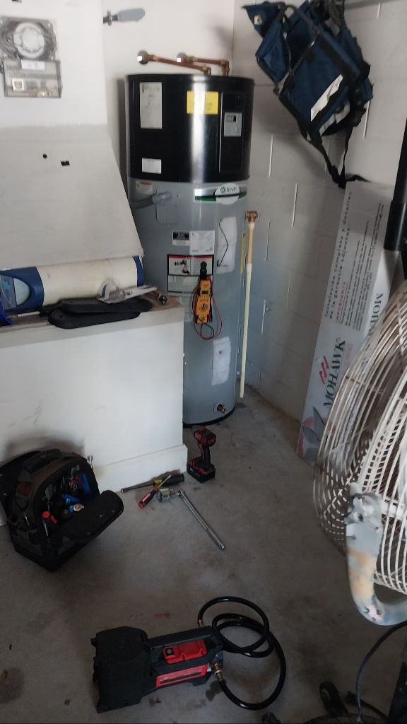 AO Smith Heat Pump Water Heater Malfunction in Oviedo, FL